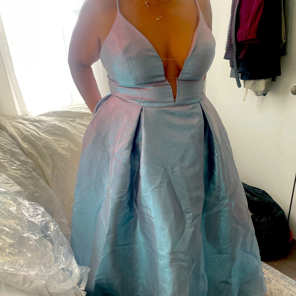 Jules & Cleo dress with POCKETS